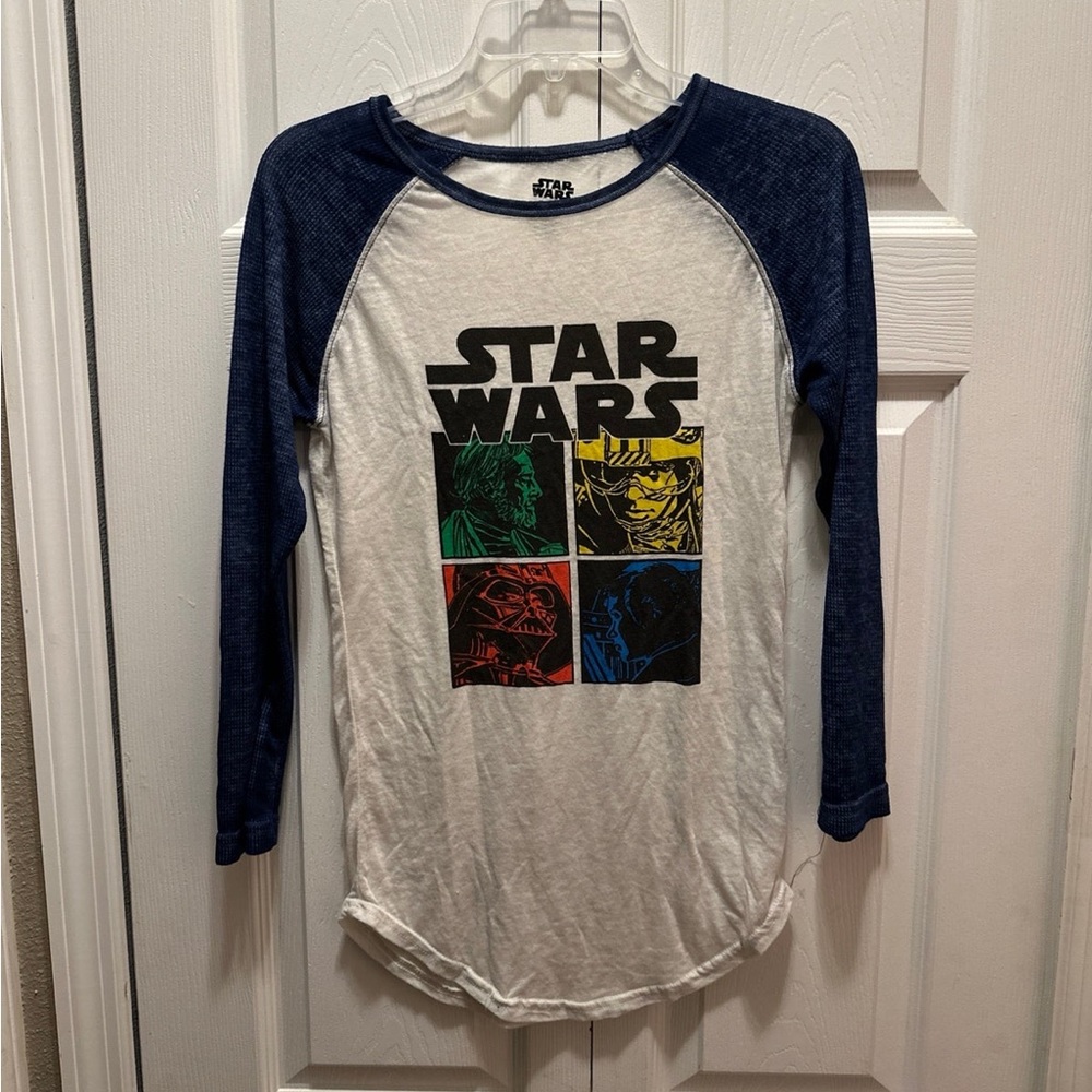 Star Wars women’s size XS top